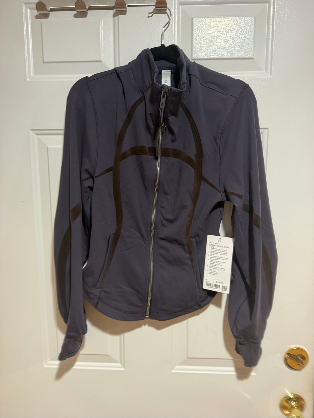 lululemon DEFINE NEW W Tags size 8